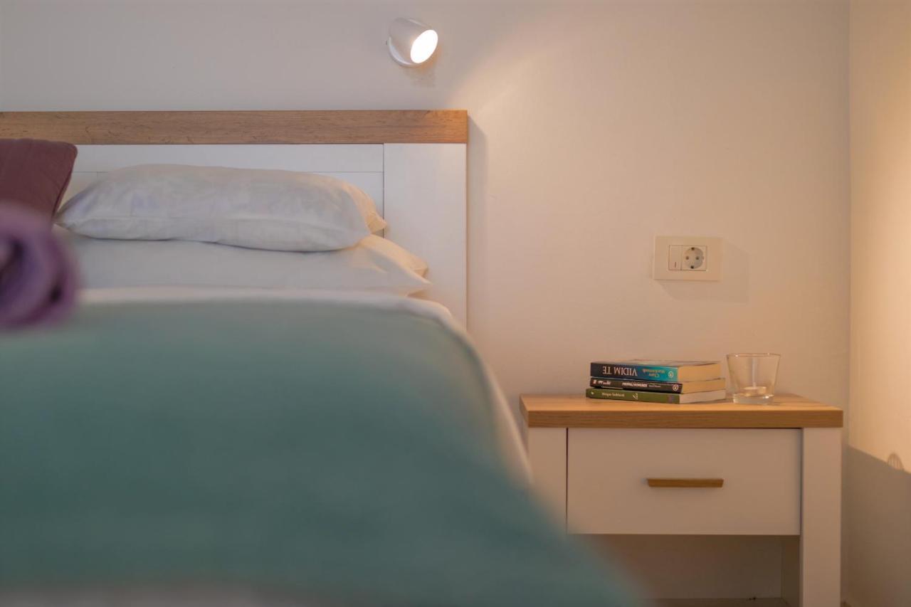 Apartmani Melita 马林斯卡 外观 照片